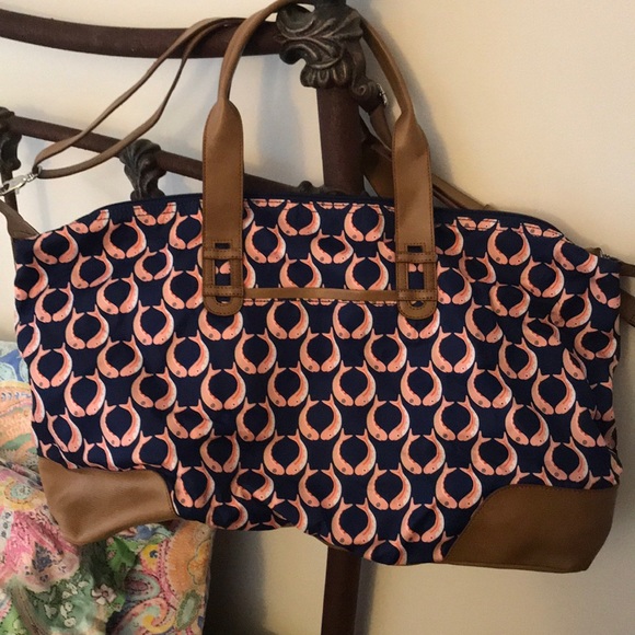 Stella & Dot Handbags - Stella & Dot Weekender Bag